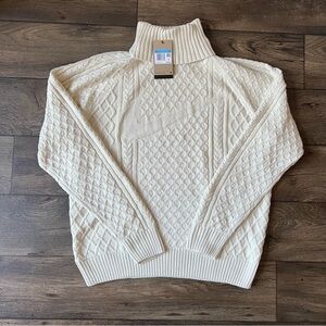 Nike Men's Cable Knit Turtleneck Sweater Loose Fit Cream Size Medium FB7770-072